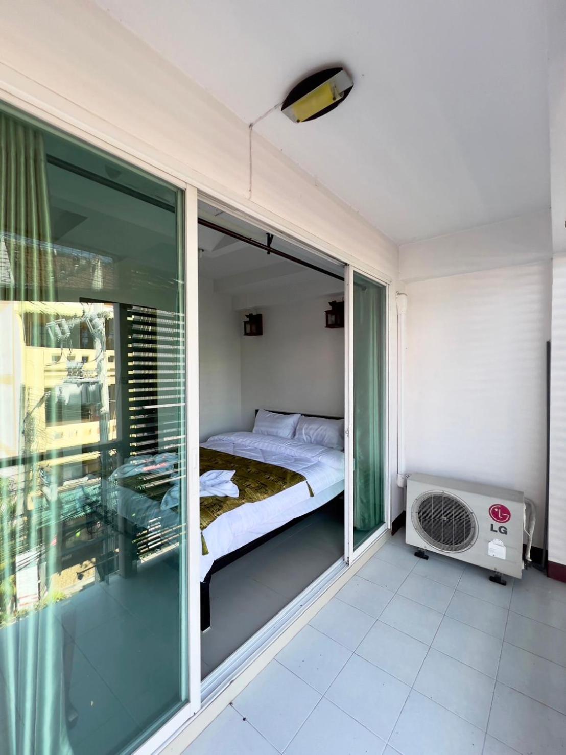 Bb House Budget & Boutique Chiang Mai Exteriör bild