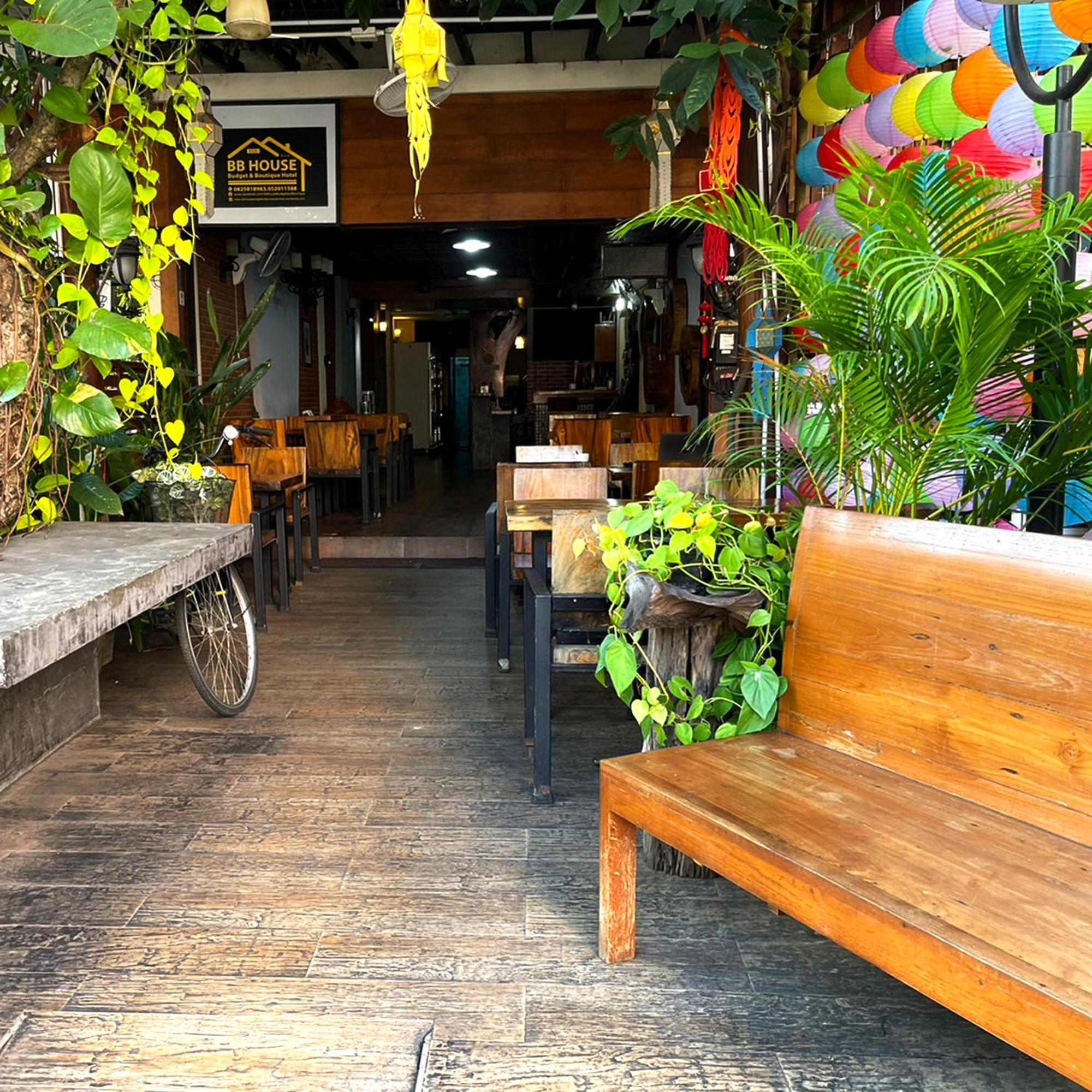 Bb House Budget & Boutique Chiang Mai Exteriör bild